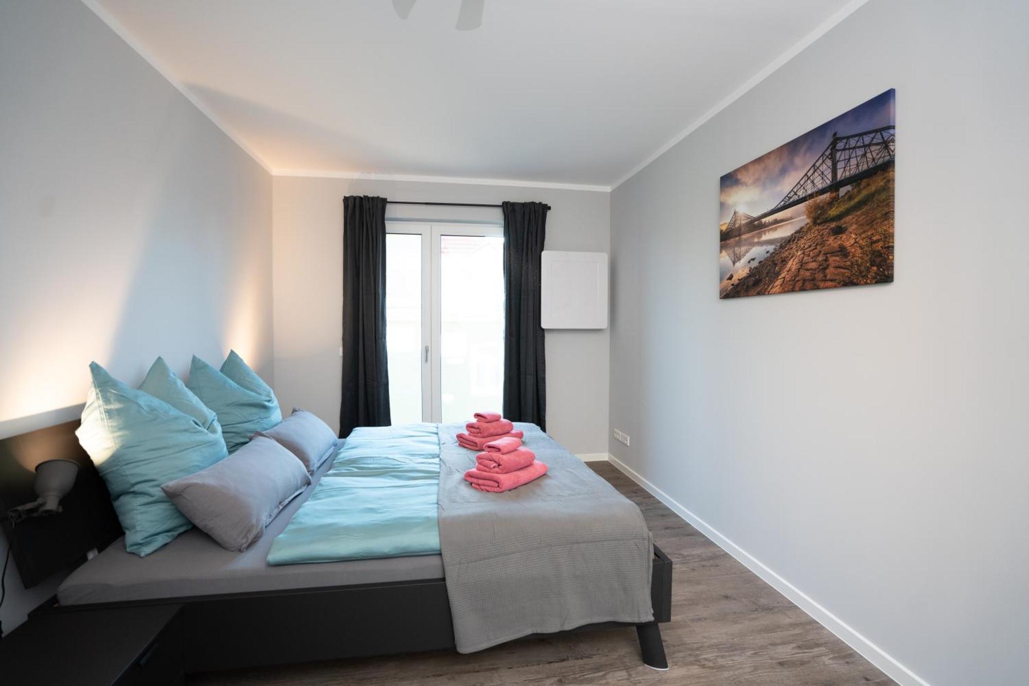 Supreme City Dream Mit Terrasse Und Parkplatz - 110M² Drážďany Exteriér fotografie